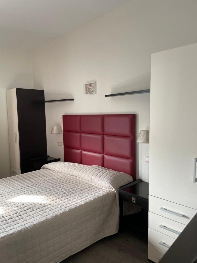 Hotel Vera 切塞纳蒂科 外观 照片